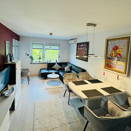 City Apartment Βάρνα Εξωτερικό φωτογραφία